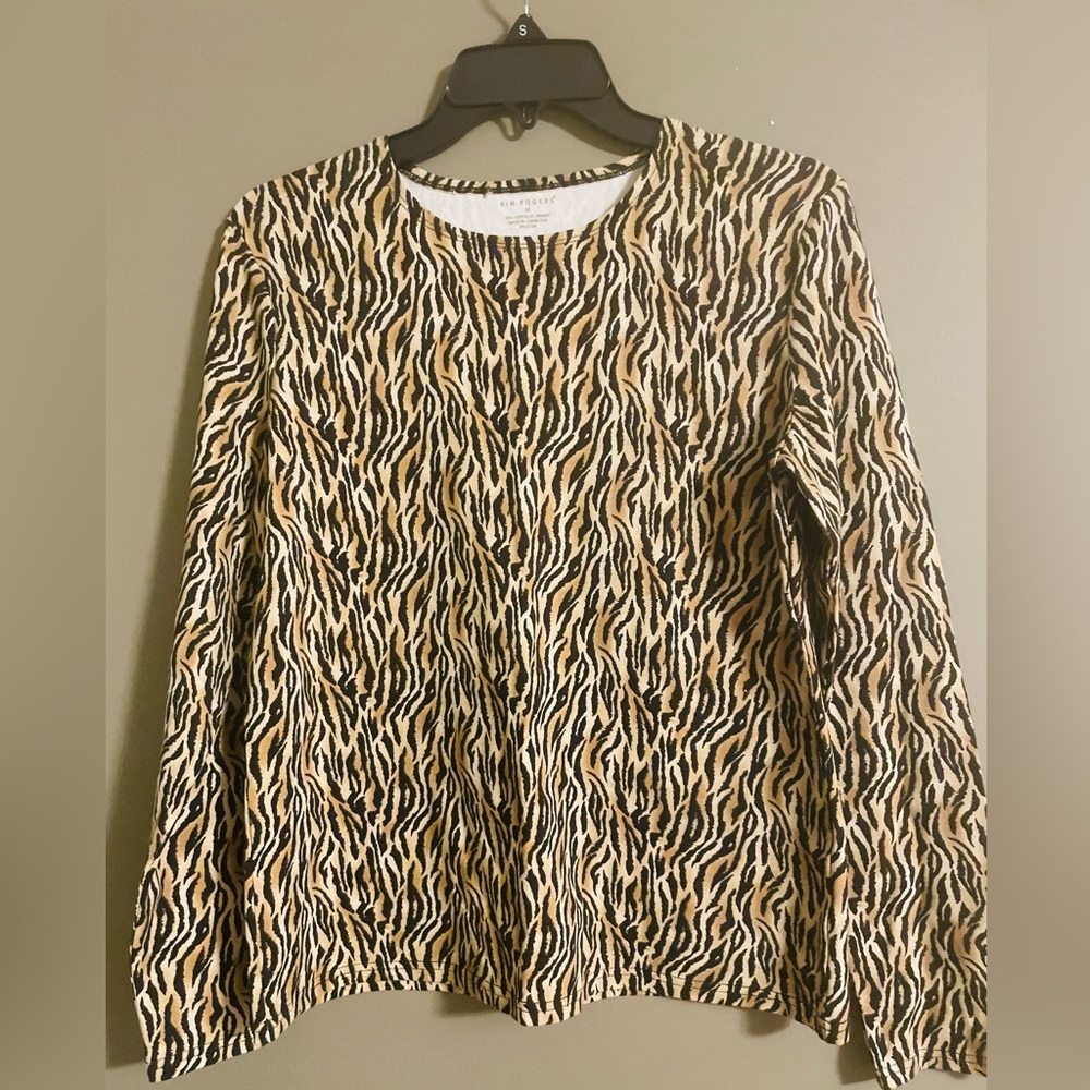 Crown & Ivy Zebra Print Thin Long Sleeve- Women- M
